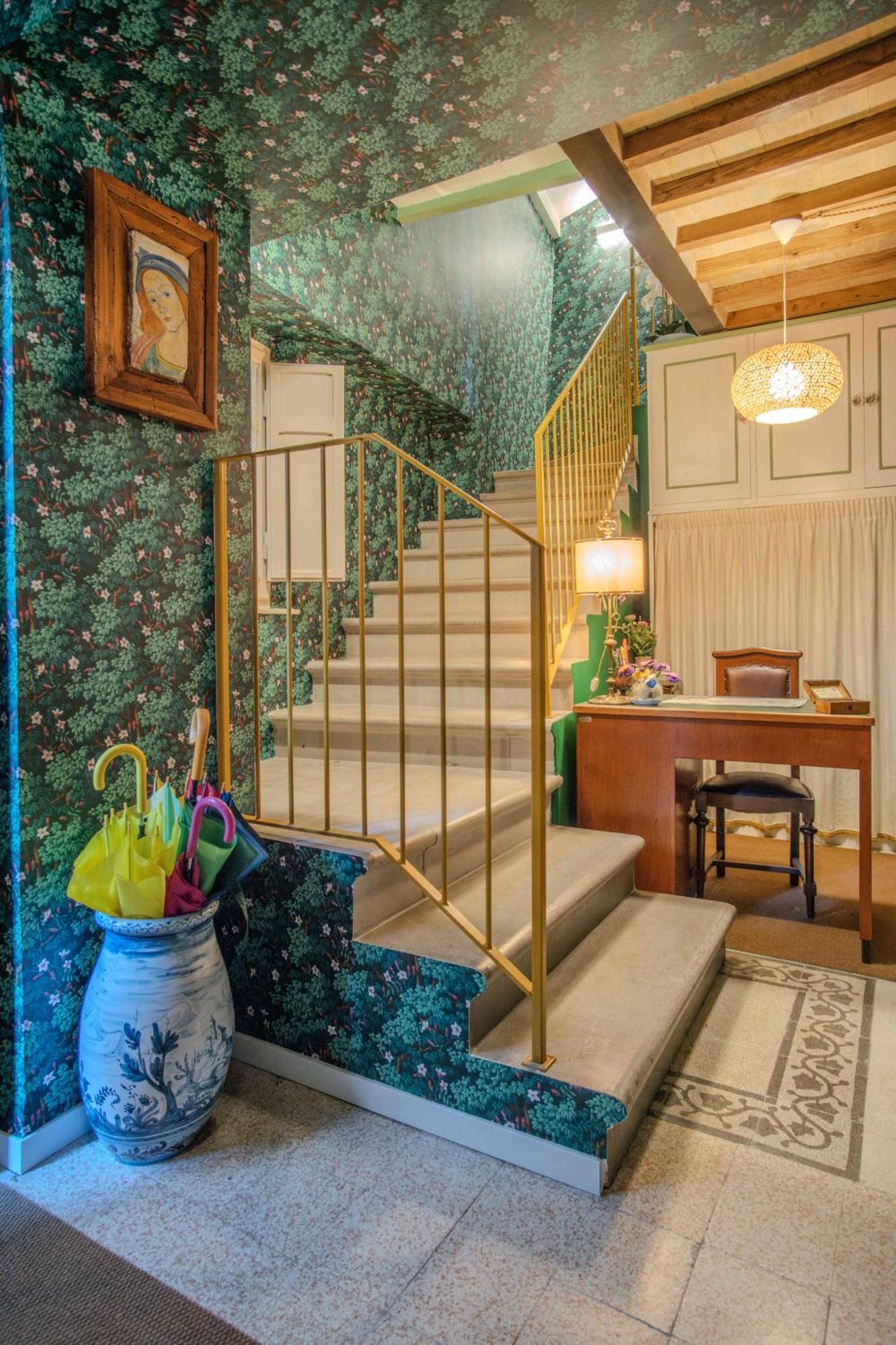 La Viola Di Assisi Hotel Bagian luar foto