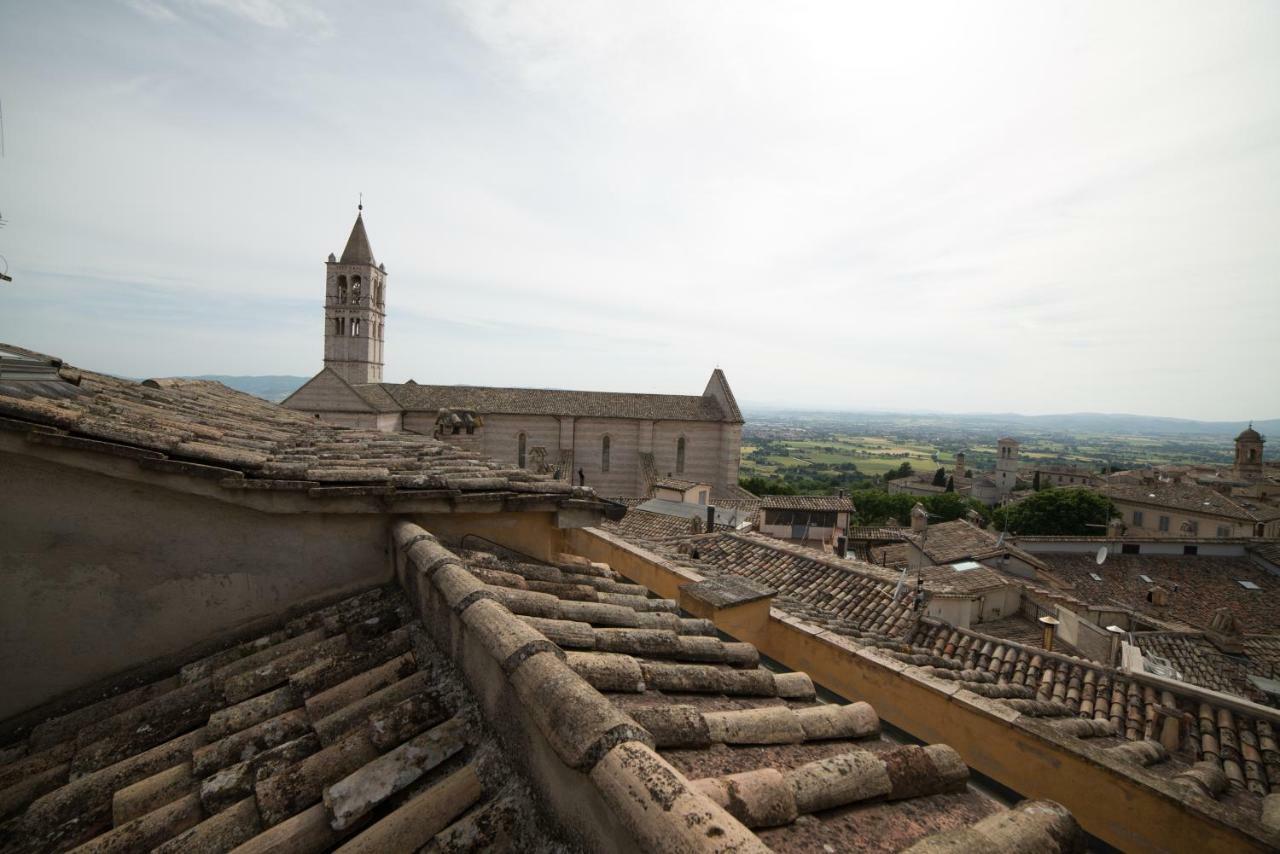 La Viola Di Assisi Hotel Bagian luar foto